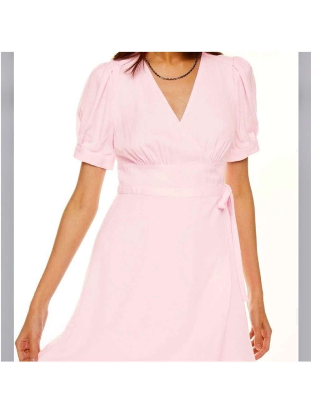 Aritzia Sunday Best- Pink Coronation Wrap Dress. Size: small